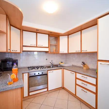 Goodbed Apartment *